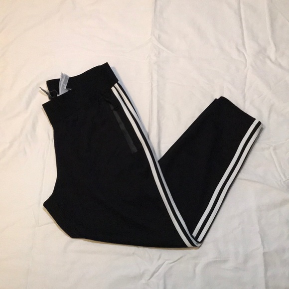 adidas Pants - 🏃‍♀️Woman’s Adidas Track Pants🏃🏽‍♀️